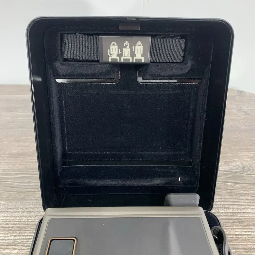 Vintage Polaroid Spectra System Instant Film Camera With‎ Case